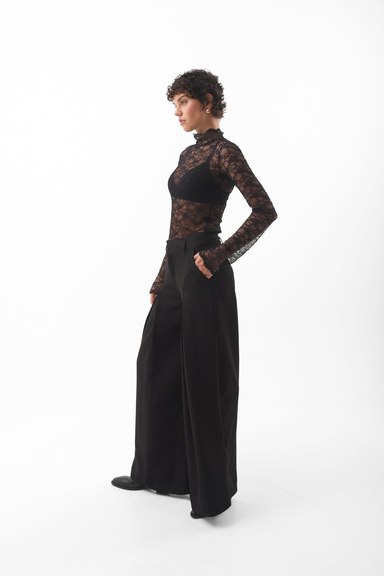 Tailored Pleated Wide-Leg Trousers