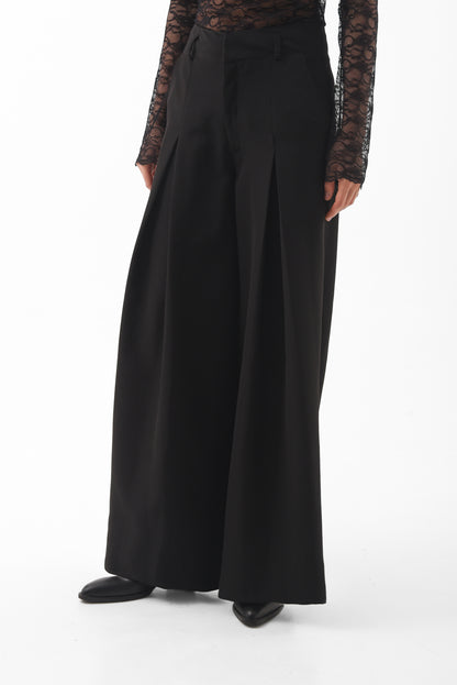 Tailored Pleated Wide-Leg Trousers